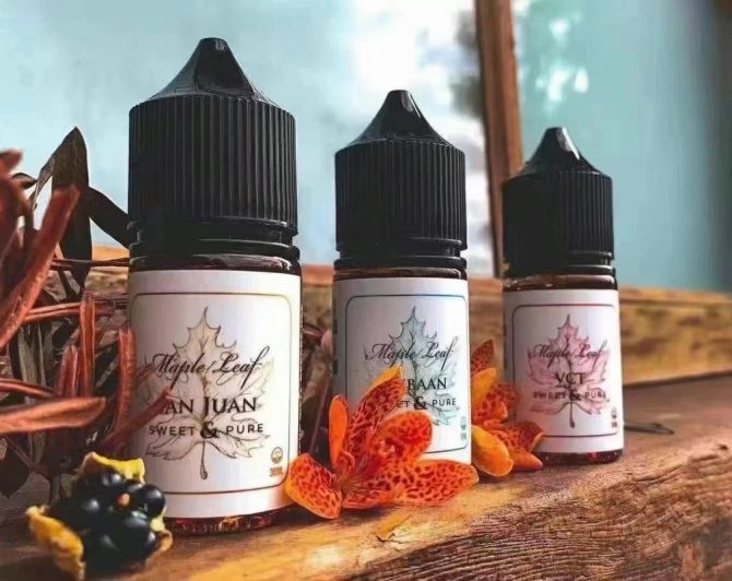 加拿大原裝楓葉 經典VCT 雪茄 黑奶酪/小煙30ML